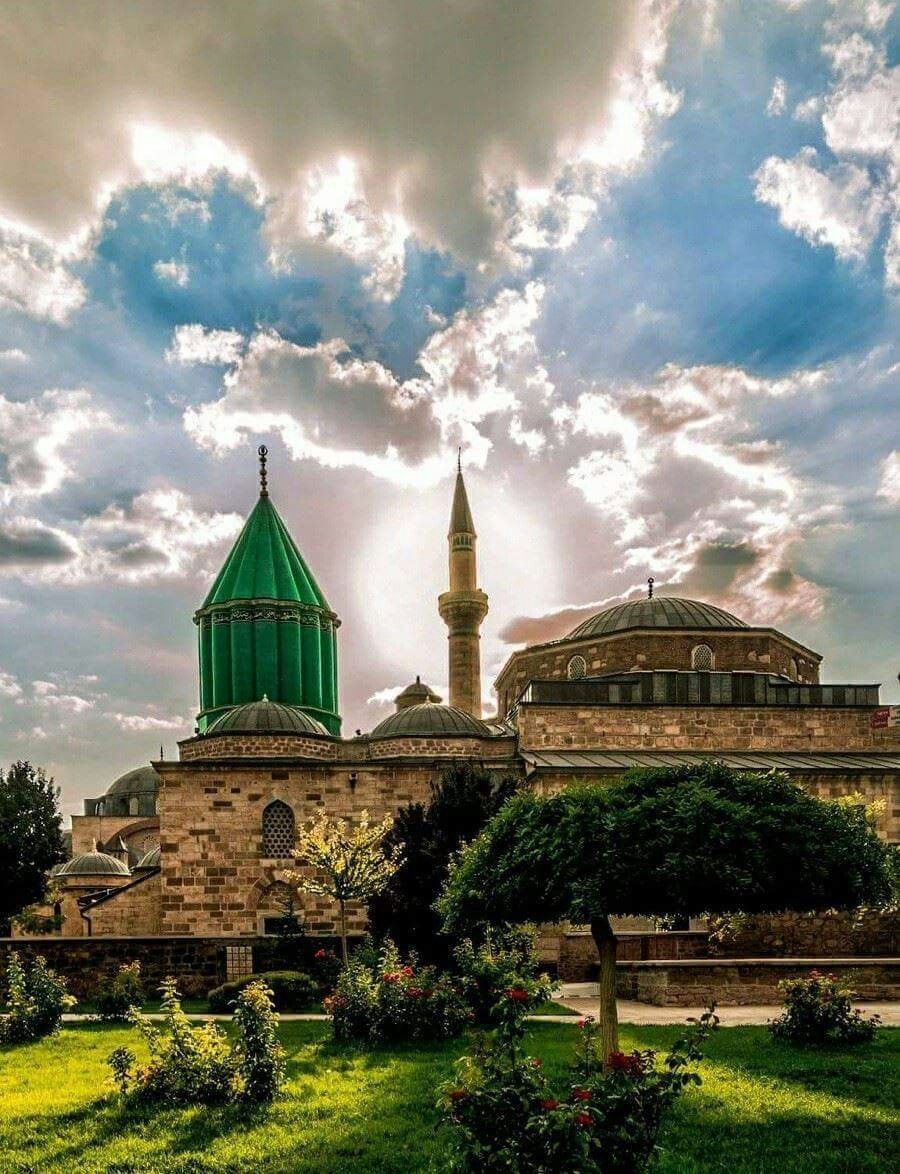 Konya'da Mevlana Türbesi ve Selçuklu İzleri