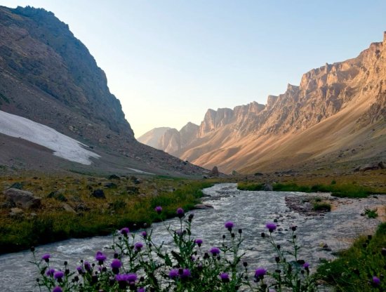 Hakkari'de Dağ Tırmanışı ve Macera Rotaları